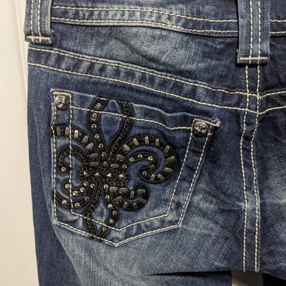 Miss Me | Embellished Pocket Skinny Jeans - Picture 11 of 13